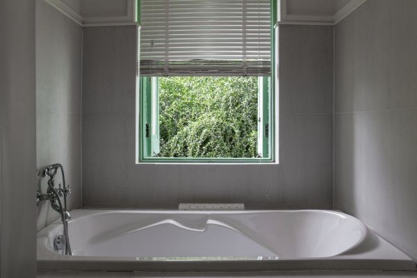 Fiberglass Tub Installation in Cedar City